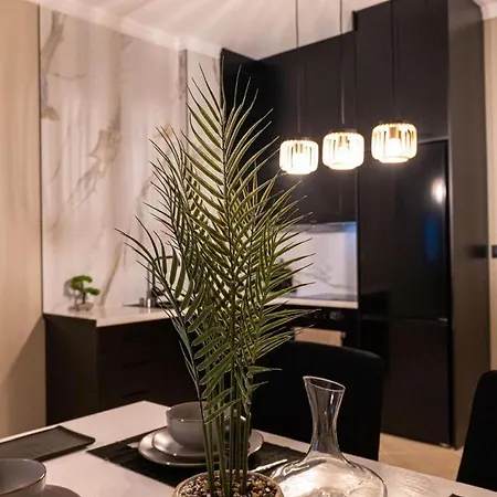 Luxurious Coastal *